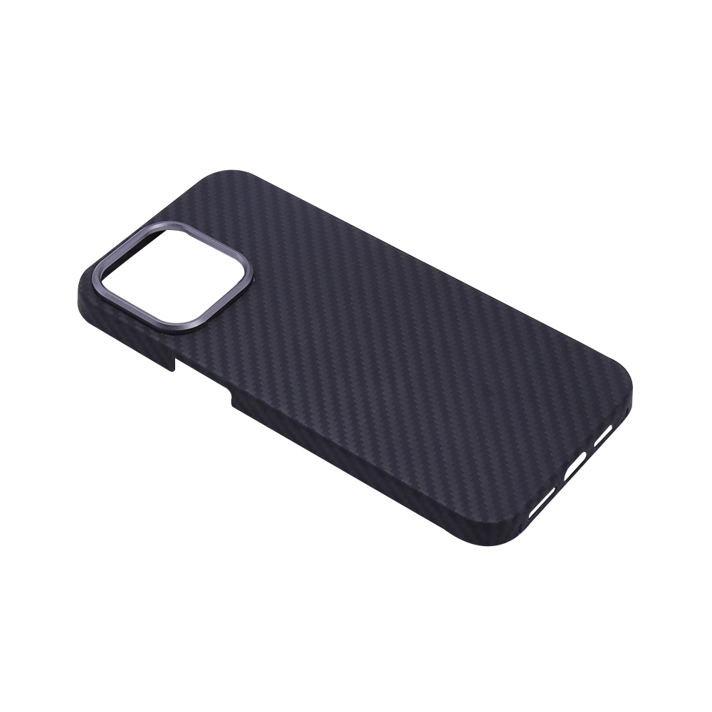 Aramid fiber phone case with MagSafe